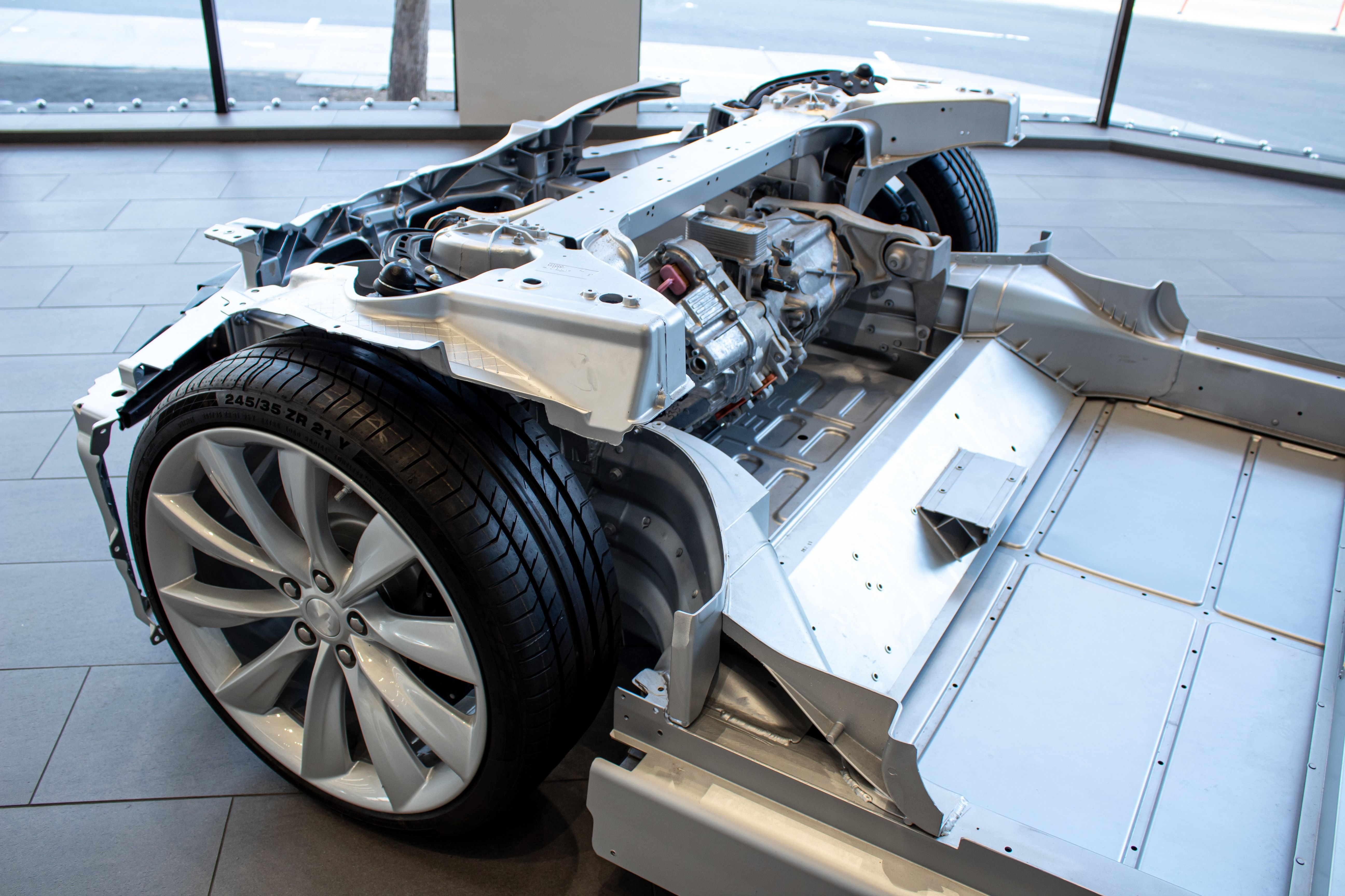 Balancing weight and strength for optimal performance of steel truck bodies-image