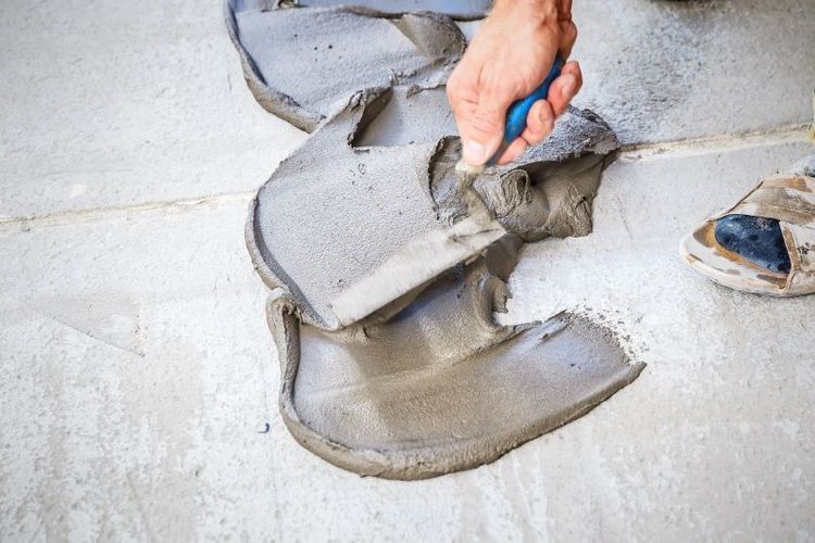 Cement_based_adhesive