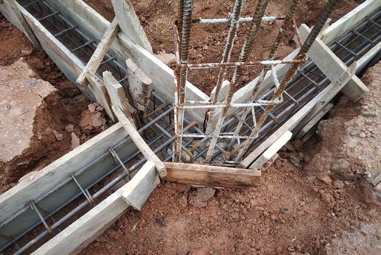 construction_site_with_tmt_bars_used_in_reinforced_concrete_structure