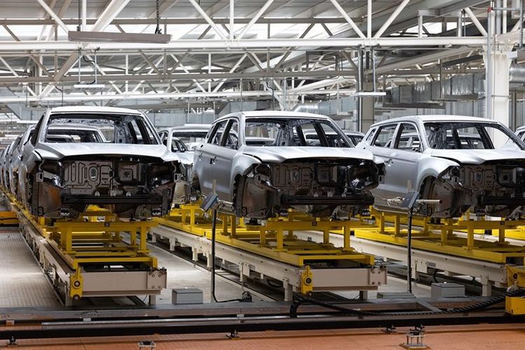 Car_manufacturing_plant,_ready-to-paint_car_body