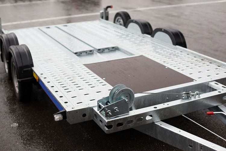galvanised_steel_car_trailer_with_perforated_metal_decking