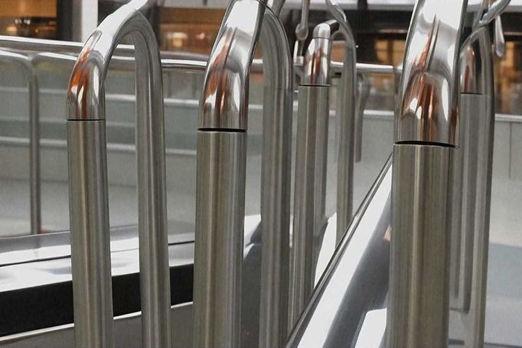 stainless_steel_in_trams